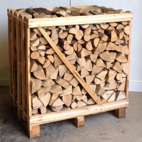 firewood in 1m3 crate